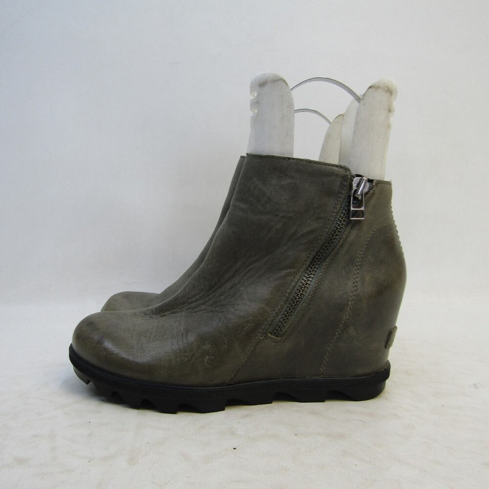 Sorel Womens Size 9 Gray Leather Ankle Fashion Boots Bootie
